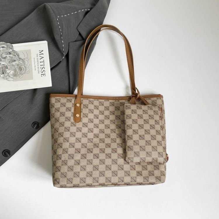 Retro Large Capacity Tote Shoulder Bag - Image 4