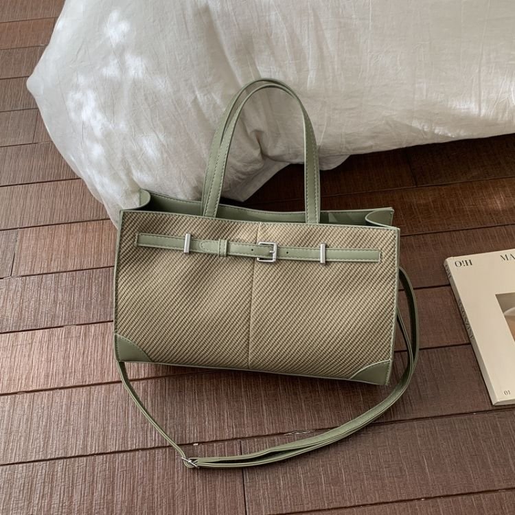 Elegant Large Tote Shoulder Bag - Image 13