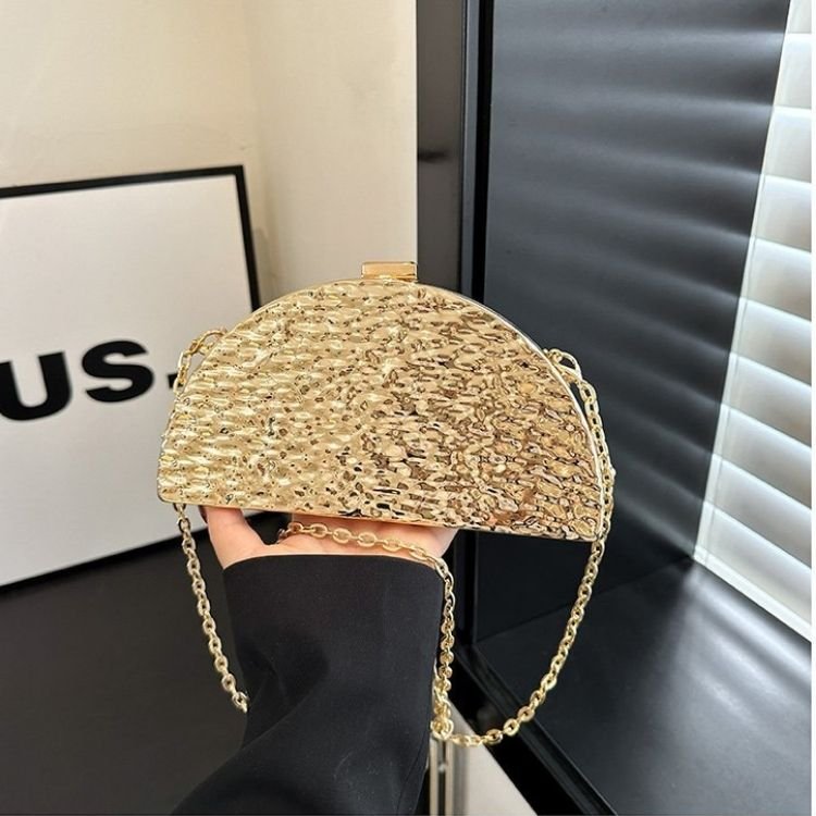 Metal Shell Evening Crossbody Bag - Image 14
