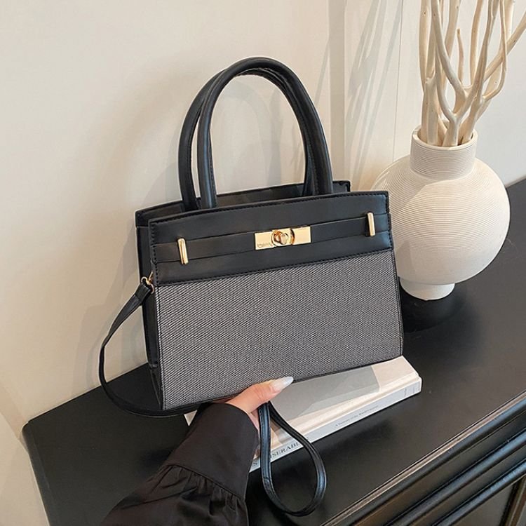 Elegant Color Block Shoulder Bag - Image 2