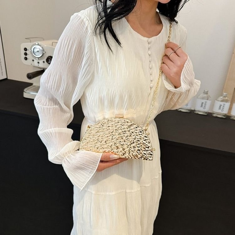 Metal Shell Evening Crossbody Bag - Image 20