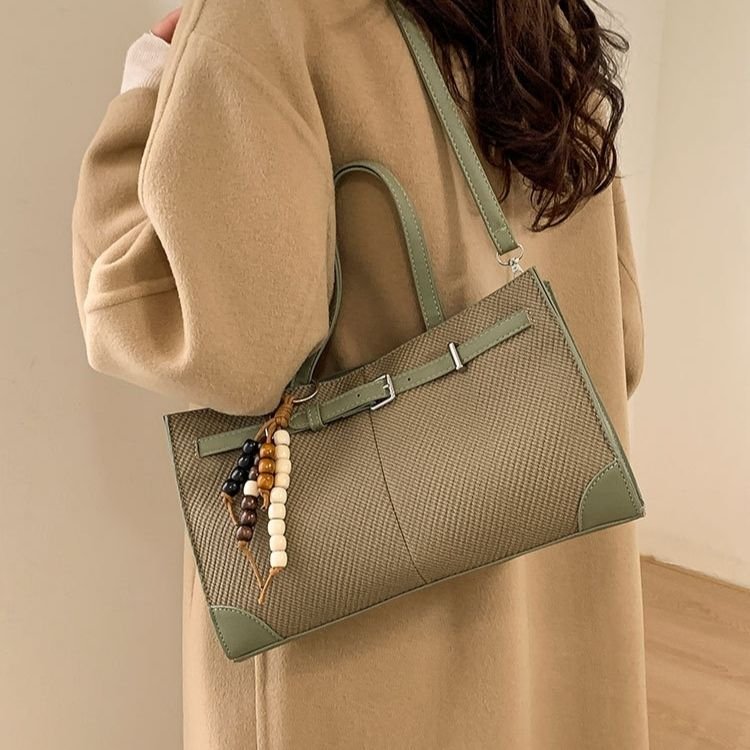 Elegant Large Tote Shoulder Bag - Image 6